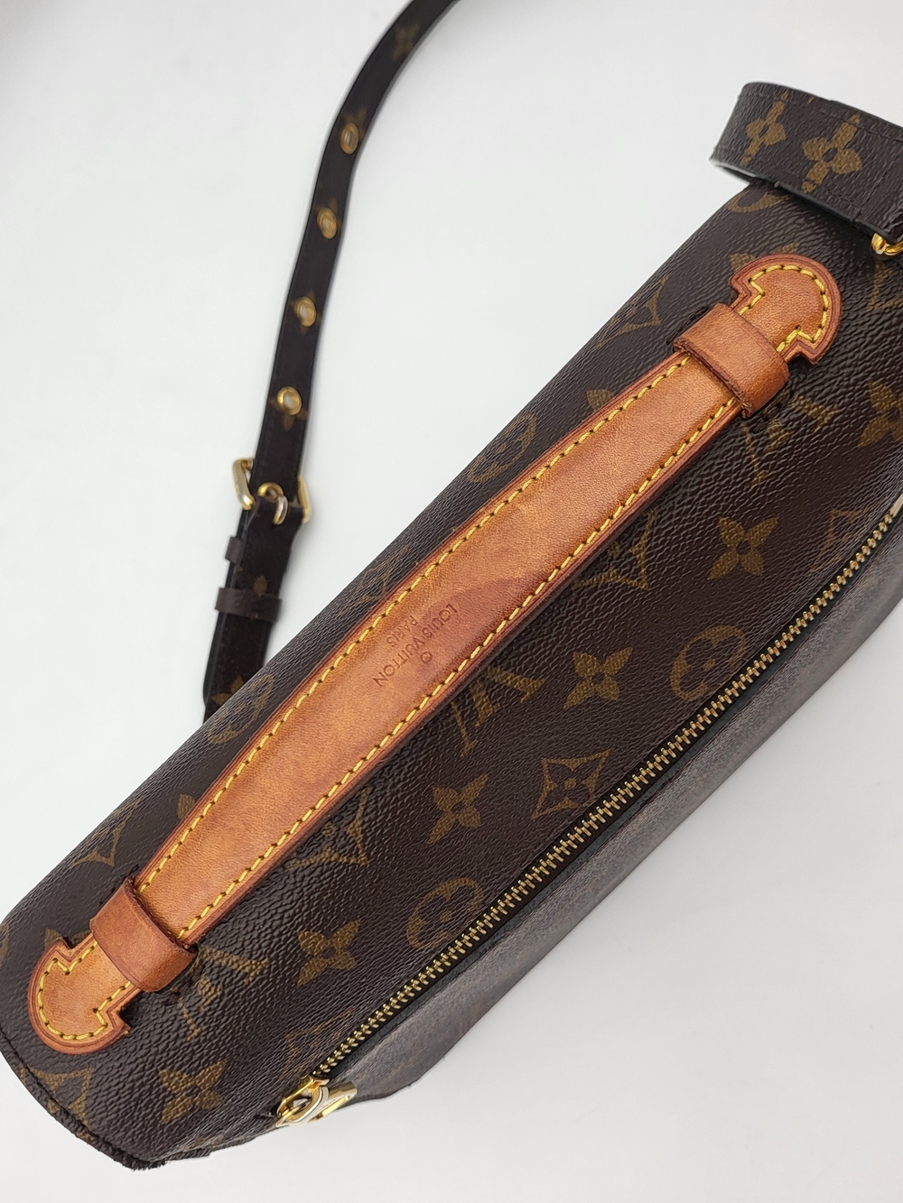 Louis Vuitton Brown Monogram Pochette Metis Crossbody Bag M44875, Authentic !! - Picture 5 of 16